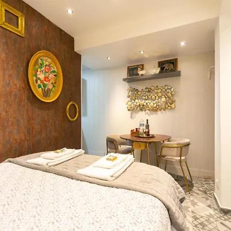 In Bairro Alto 58 - Charm ホームステイ